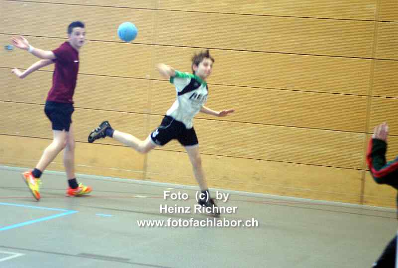 20260 schulhandball.jpg